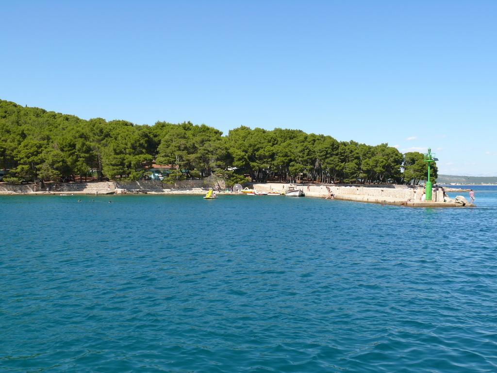 Apartments Lonic Kukljica Dış mekan fotoğraf