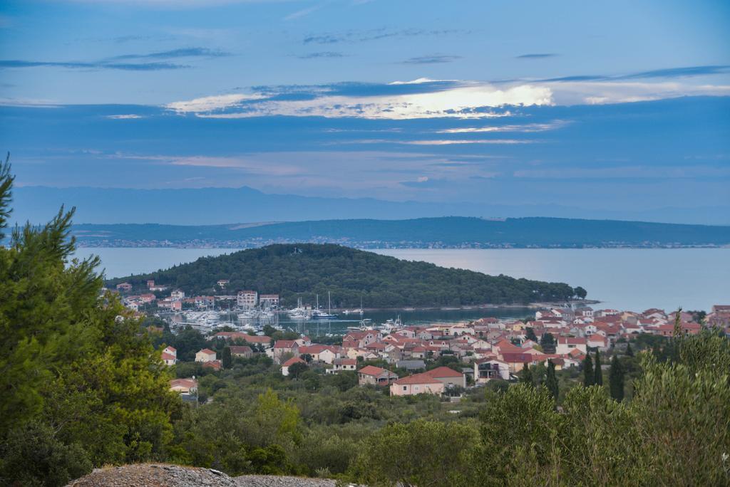 Apartments Lonic Kukljica Dış mekan fotoğraf