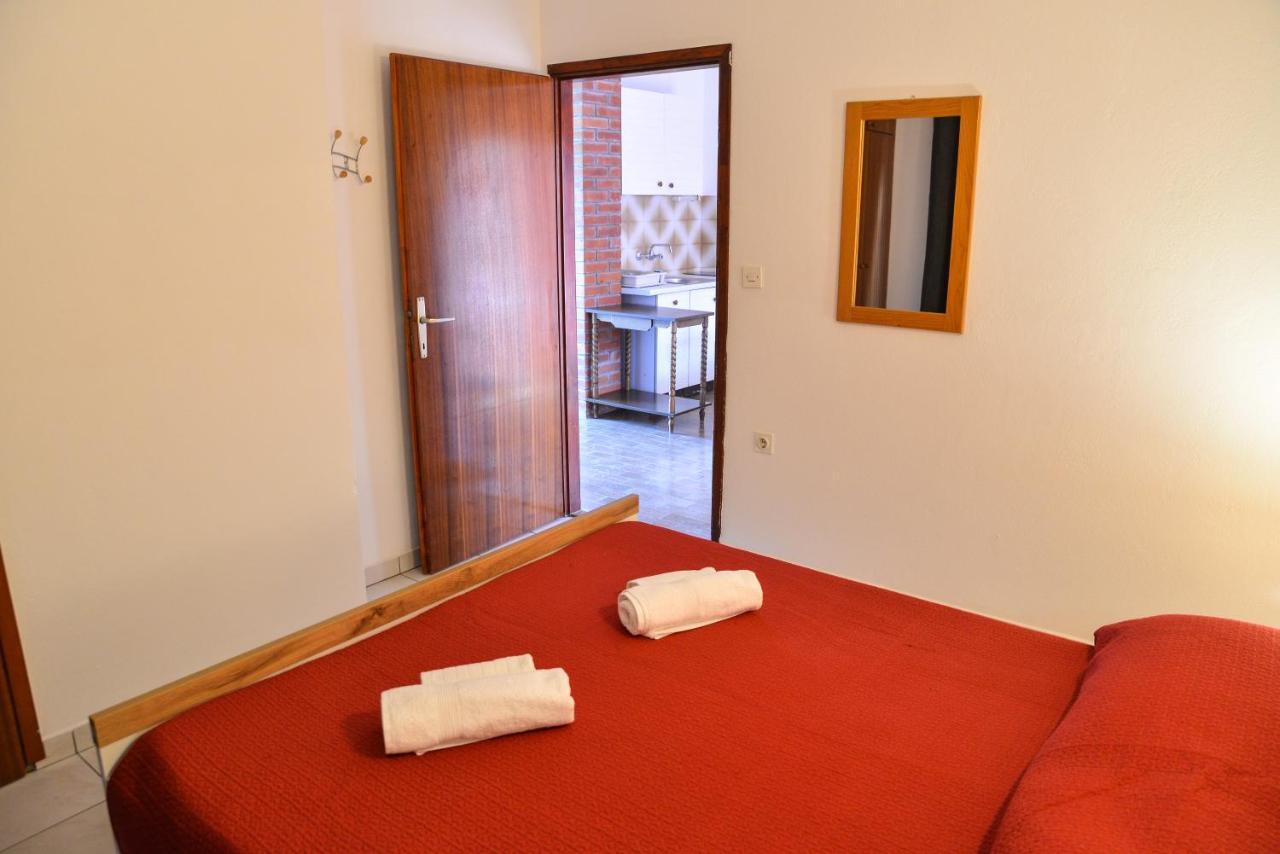 Apartments Lonic Kukljica Dış mekan fotoğraf